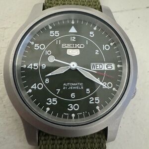 Seiko SNK805 Seiko5 green dial automatic 37mm